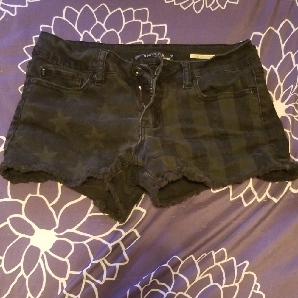 Lovesick flag shorts